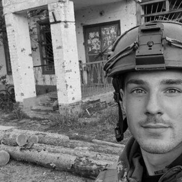 На фронті загинув український активіст Роман Ратушний