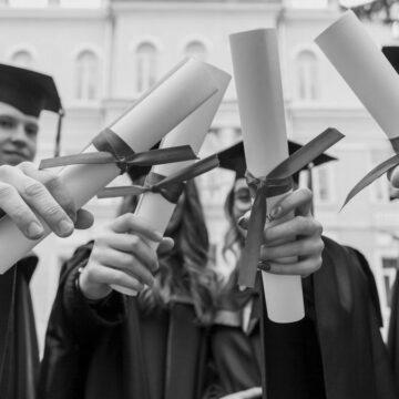 Випускники складатимуть спрощене зовнішнє незалежне оцінювання