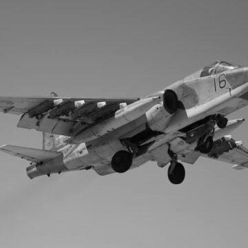 Готує нові авіаудари: Росія перекинула на авіабазу Джанкой низку Су-25