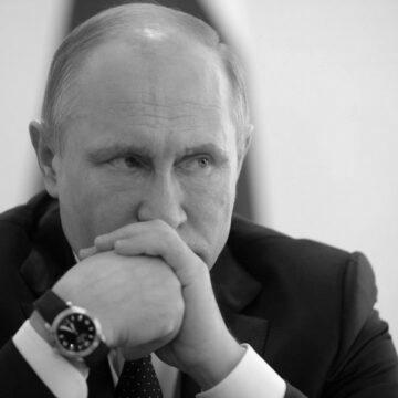 Путін “здувається”, перетворюється на пшик” – Жданов