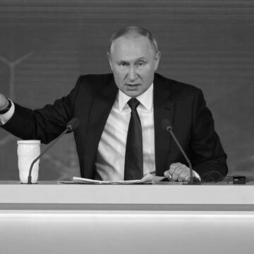 Путін збрехав про “оперативну паузу” на Донбасі. Перестрілки тривають – ISW