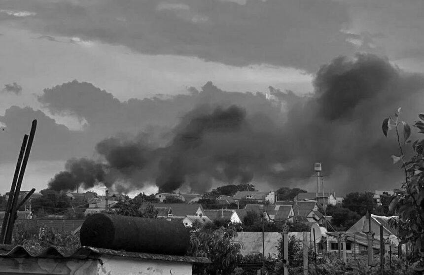 Мінус чотири склади з боєприпасами і три бази росіян: розповіли про успіхи ЗСУ за добу