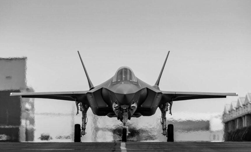 “Хочуть літати на F-35 та F-22” – про що мріють українські “привиди”