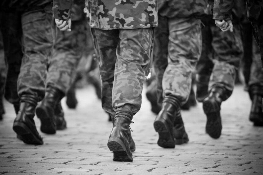 “Треба масова мобілізація, а не тусовки” – військовий інструктор з Ізраїлю Денис Десятник
