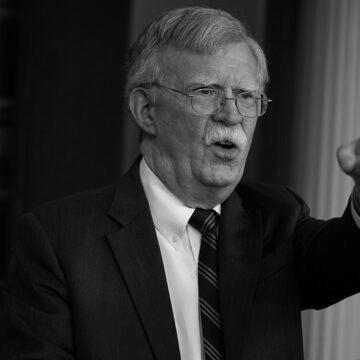 “Путін є в списку наших мішеней” – ексрадник Білого дому