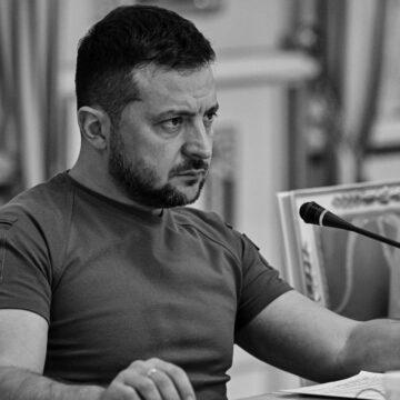 “Готуємося до всіх можливих подій” – президент зібрав Ставку