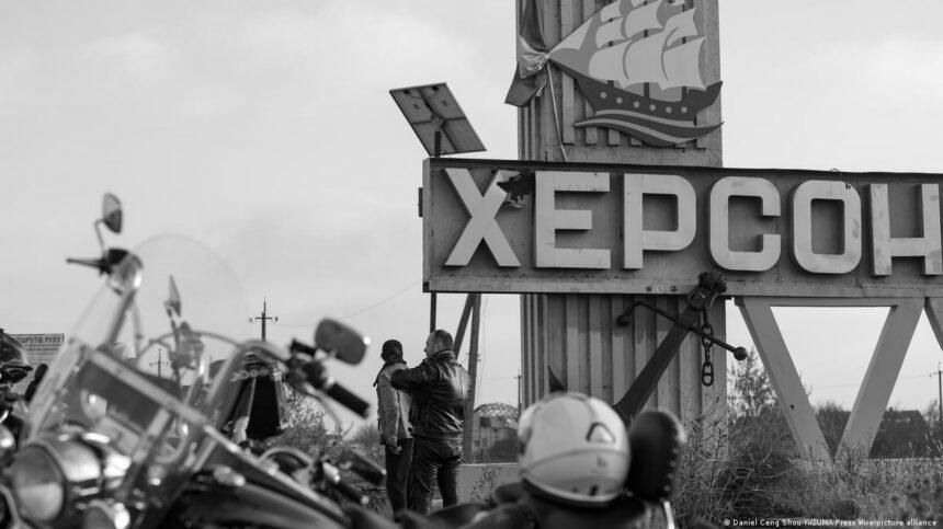 Повідомили, скільки херсонців евакуювалися з міста після деокупації