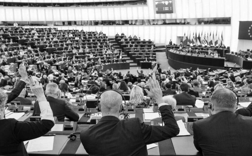 Європарламент ухвалив спецтрибунал для покарання російських злочинців