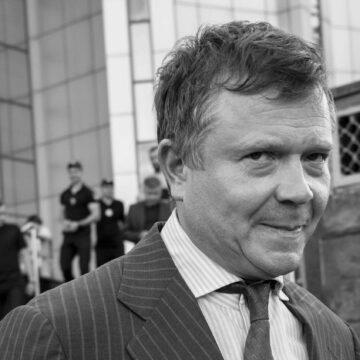 Французький суд погодився відпустити Жеваго під заставу