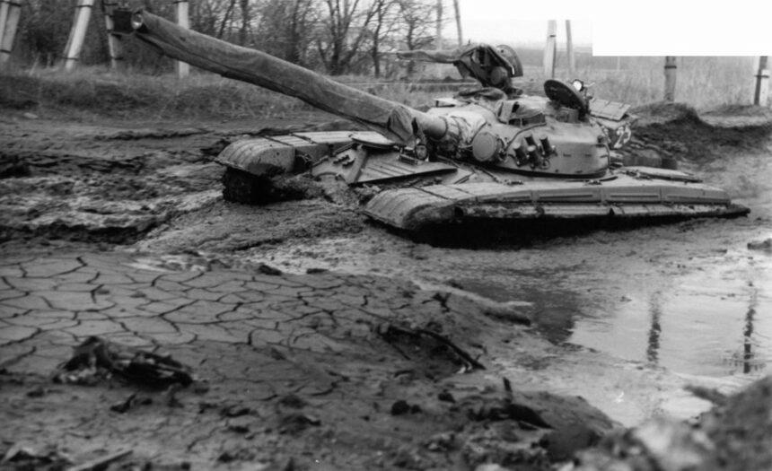 Чи зупинить болото російські танки ‒ британська розвідка проаналізувала вплив погоди на бойові дії