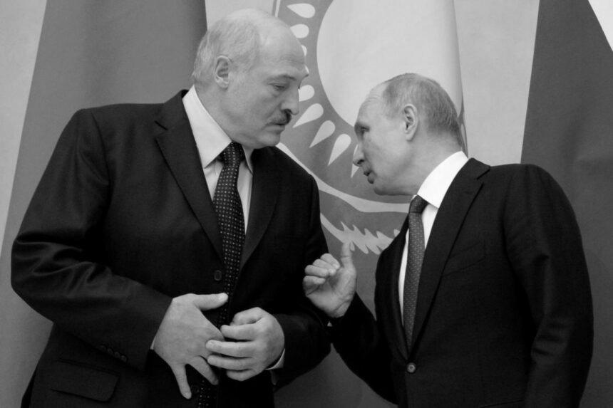 Путін постійно хоче умовно “згвалтувати” Лукашенка