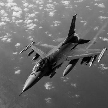 Надання F-16 для України зараз “не є предметом обговорення” – Білий дім