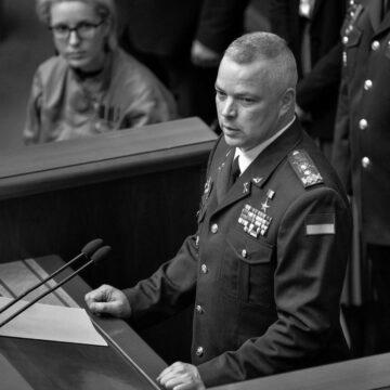 Генерал та нардеп “ЄС” Забродський складає мандат