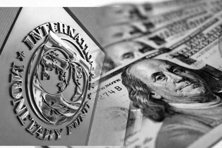 Україна отримала перший транш від МВФ