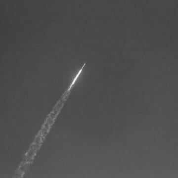 Окупанти обстріляли Миколаїв ракетами С-300 — є влучання в багатоповерхівки (відео)