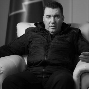 “Дикі” сценарії війни в Україні: в РНБО відреагували на оприлюднення нових “секретних” документів