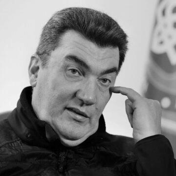 Данілов розповів, як може звільнятися Крим
