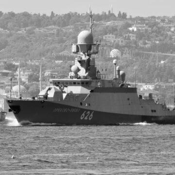 Росія знов вивела в Чорне море ракетоносії з “Калібрами”