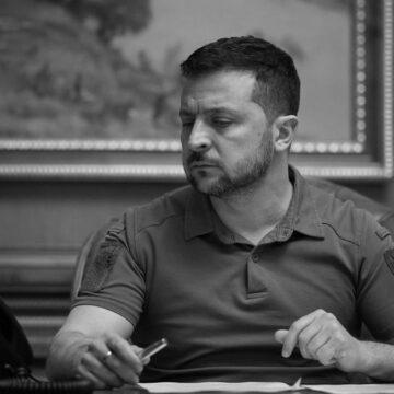 Після нічної атаки на Україну Зеленський зібрав Ставку