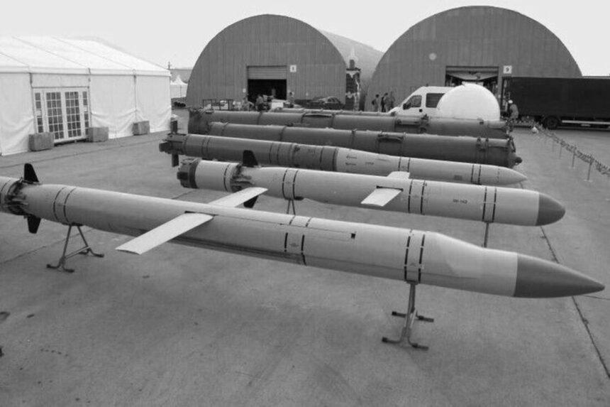 Російські окупанти наростили виробництво ракет