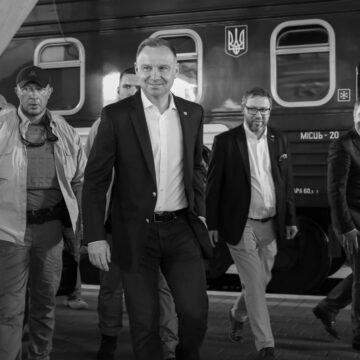 Дуда прибув з неоголошеним візитом до Києва