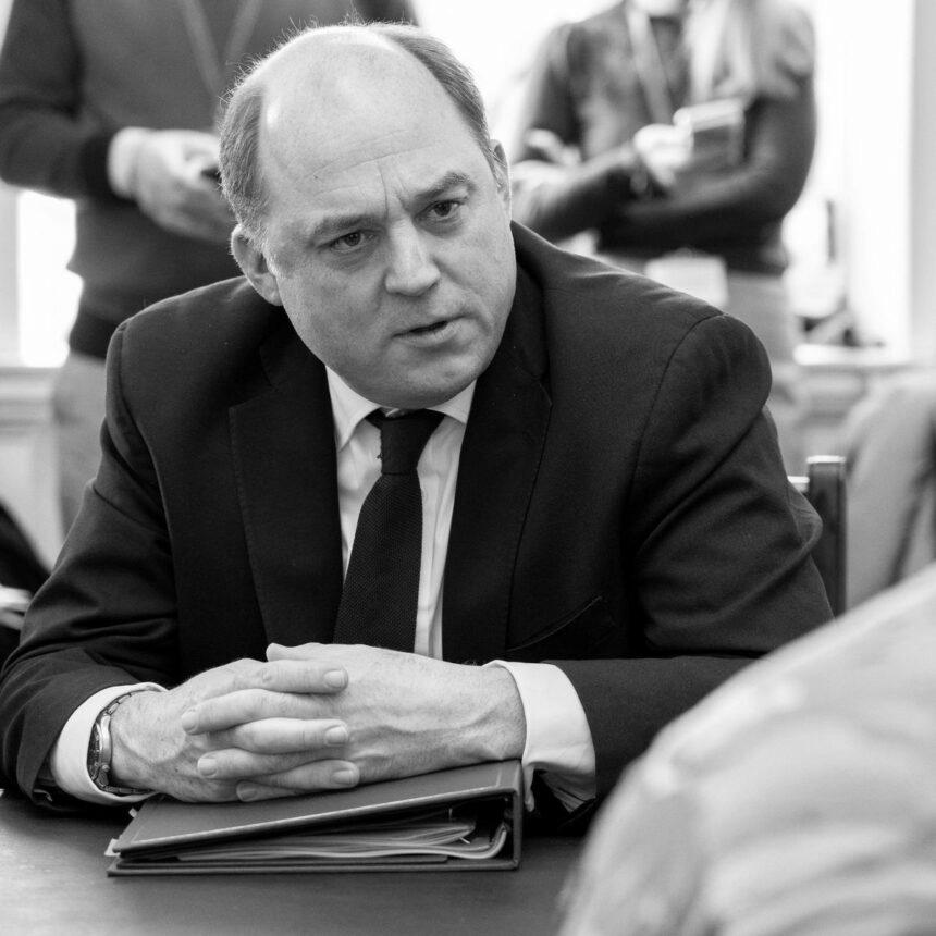 Велика Британія лобіюватиме призначення на пост генсека НАТО свого міністра