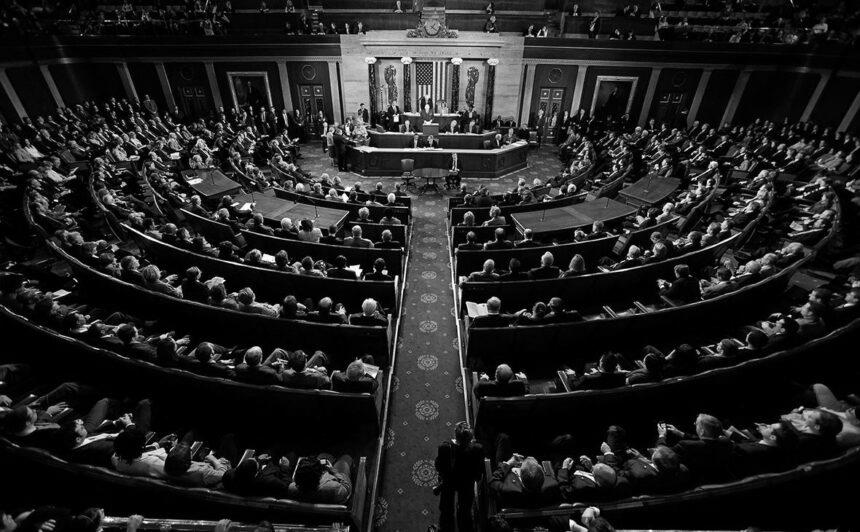 В Конгресі США заявили, що не вірять заявам РФ щодо підриву Каховської ГЕС