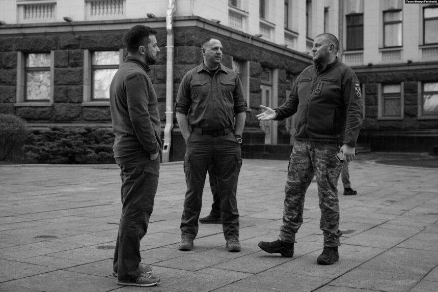 Залужний не дав підірвати мости у столиці на початку війни