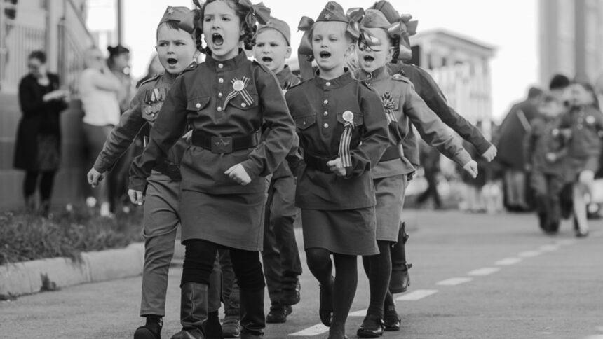 У Росії дітей навчатимуть керувати безпілотниками ‒ британська розвідка