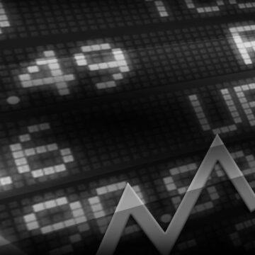 Жодні іноземні партнери не можуть тримати на плаву економіку, це роблять самі українці
