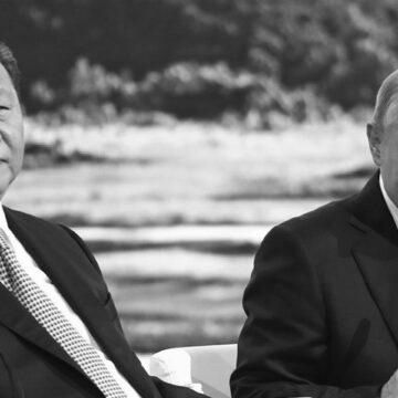 КНДР влаштувала для Китаю з РФ “ядерний” парад