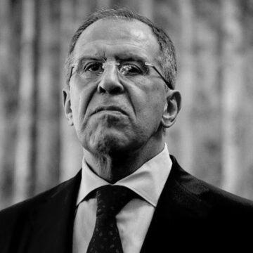 Лавров розродився новими погрозами на тлі передачі Україні F-16