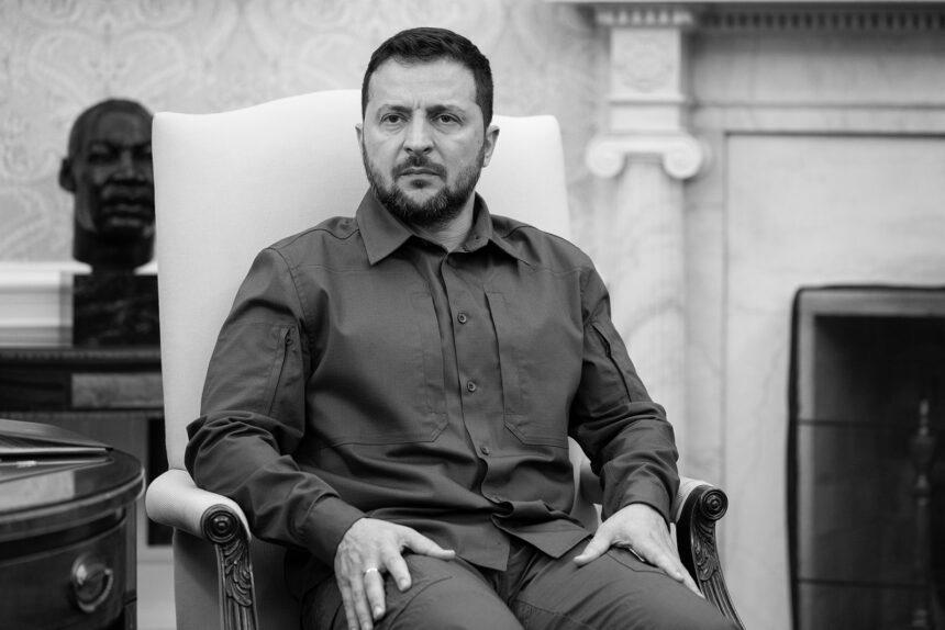 Оборонні пакети від США та Канади і не тільки: Зеленський підбив підсумки тижня
