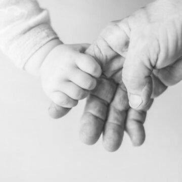 Українські демографи пояснили катастрофічні цифри з народжуваністю