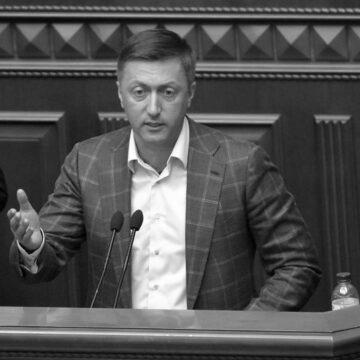 Суд відправив під варту нардепа Лабазюка