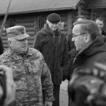 Міністр оборони Німеччини прибув до України з неанонсованим візитом