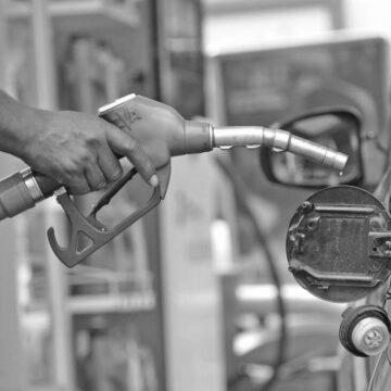 Ціни на АЗС: чи варто очікувати “скачок” цінників на паливо