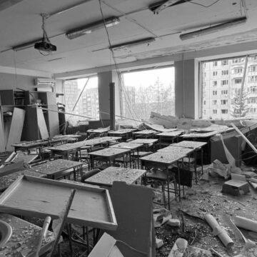 У Львові пошкоджено 3 школи і дитячий садок