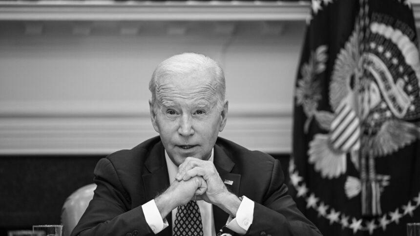 Байден висловив готовність закрити кордон із Мексикою, але назвав умову