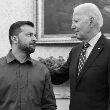 Адміністрація США розробляє новий план підтримки України