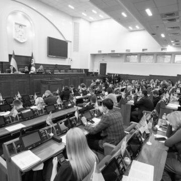 123 Справу депутатів-ухилянтів передадуть до суду. ДБР завершило розслідування
