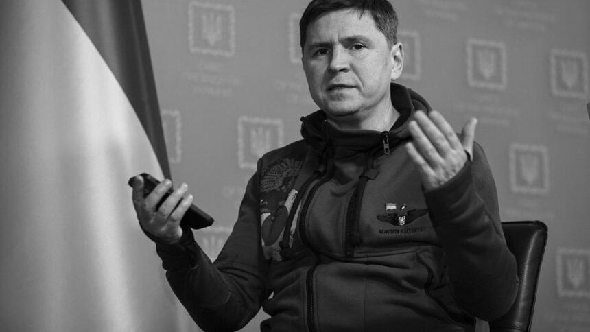 На кого скаржиться Подоляк, коли говорить про “тактичні помилки” під час літнього контрнаступу