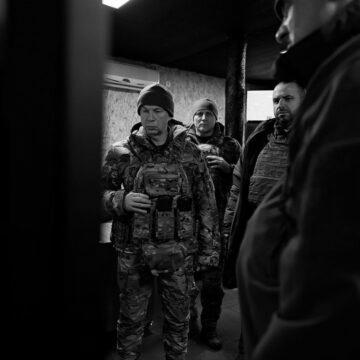 123 Ситуація складна та напружена: Сирський та Умєров відвідали передову