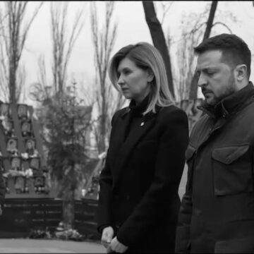 Подружжя Зеленських вшанувало пам’ять Героїв Небесної Сотні (відео)