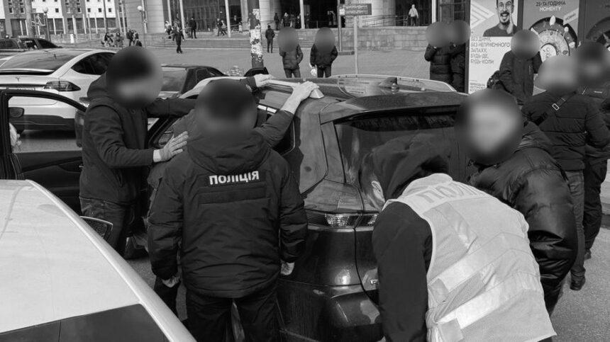На хабарі затримали директора департаменту “Укрнафти”