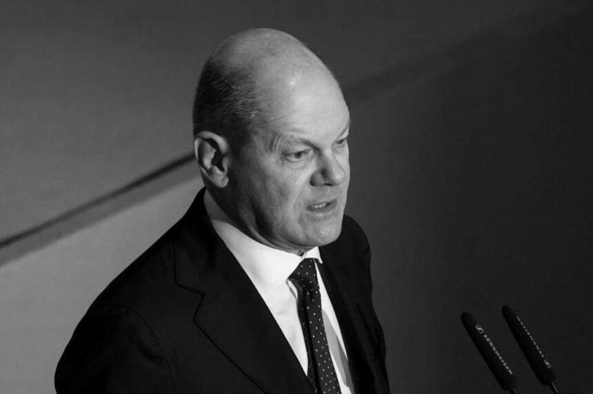 Шольц про відносини з Францією