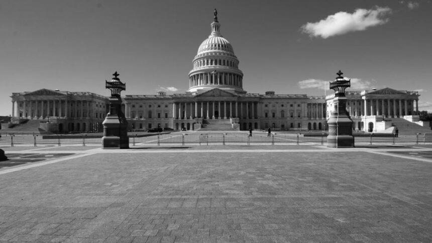 Пов’язаний з Трампом юрист назвав американських законодавців, які працюють на росіян