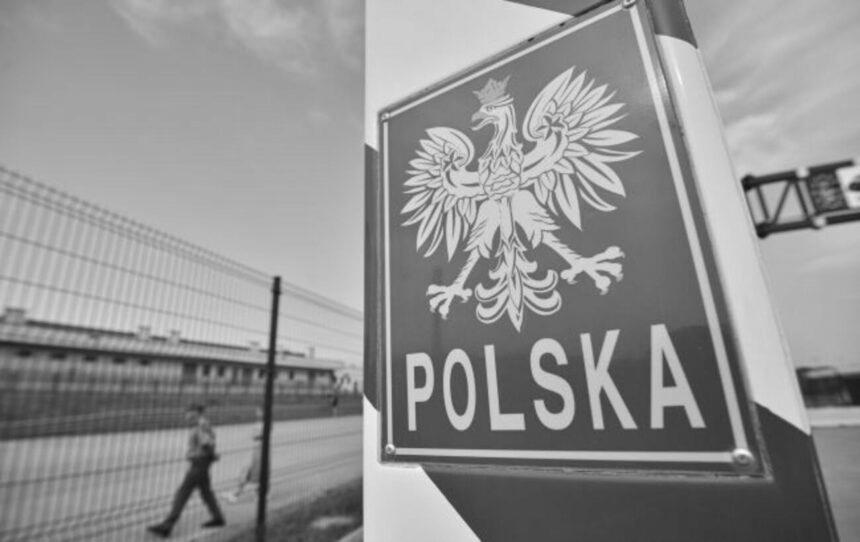 Польські фермери зняли блокаду для вантажівок біля ПП “Зосин – Устилуг”