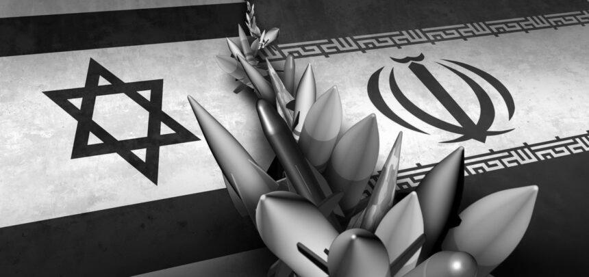 В Ізраїлі сказали, скільки ракет та дронів випустив Іран
