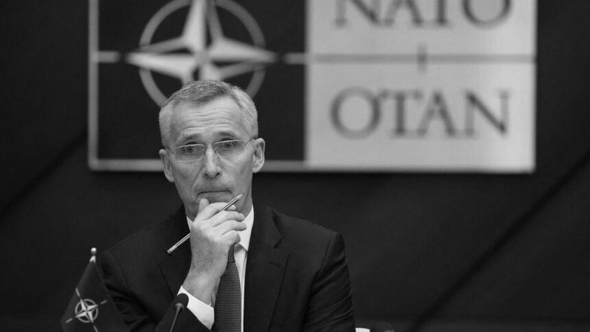 НАТО працює над планом допомоги Україні на суму 100 млрд дол.
